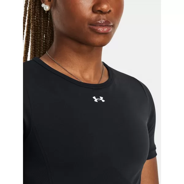  Дамска тениска UNDER ARMOUR TRAIN SEAMLESS SS 1379149-001 ЧЕРЕН 