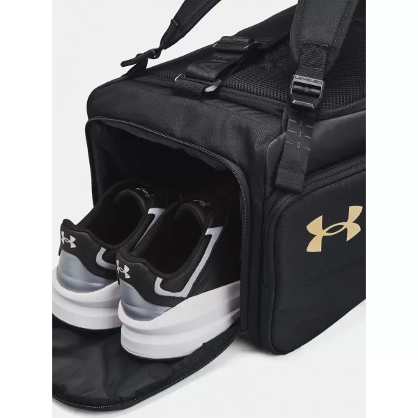  Чанта UNDER ARMOUR CONTAIN DUO SM BP DUFFLE 1381920-001 ЧЕРЕН 