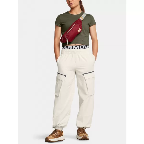 Дамски спортен панталон UNDER ARMOUR UNSTOPPABLE CARGO PANT 1386481-110 БЯЛО 