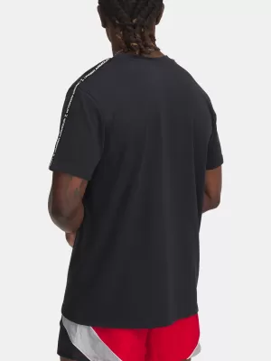 Мъжка тениска UNDER ARMOUR ICON HWT TEE TAPING 1390300-001 ЧЕРЕН