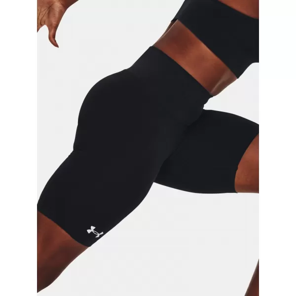  Дамски шорти UNDER ARMOUR TRAIN SEAMLESS SHORT 1379151-001 ЧЕРЕН 