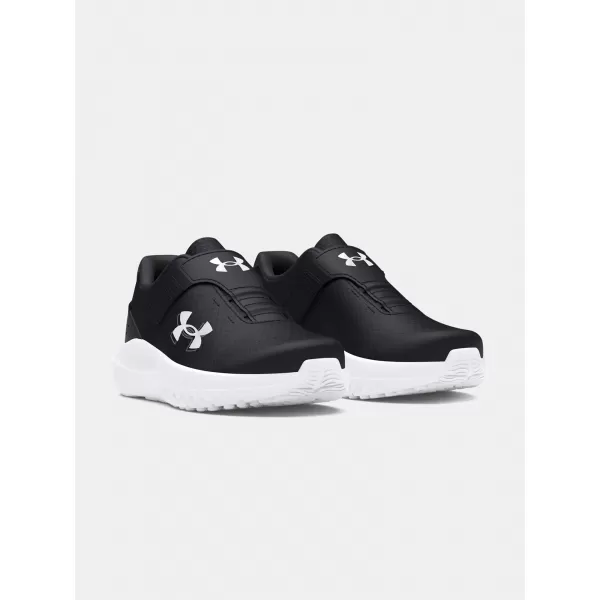  Обувки за момчета UNDER ARMOUR BINF SURGE 4 AC 3027105-001 ЧЕРЕН 