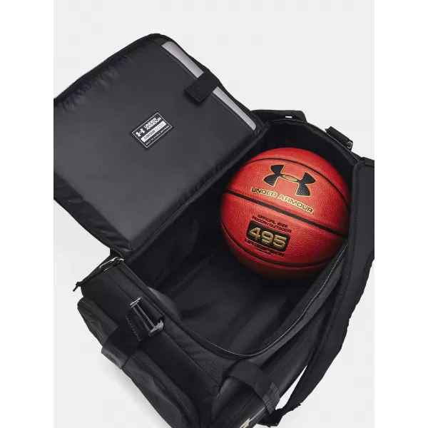  Чанта UNDER ARMOUR CONTAIN DUO SM BP DUFFLE 1381920-001 ЧЕРЕН 