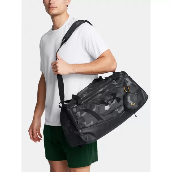  Чанта UNDER ARMOUR UNDENIABLE 5.0 DUFFLE SM 1369222-007 ЧЕРЕН 
