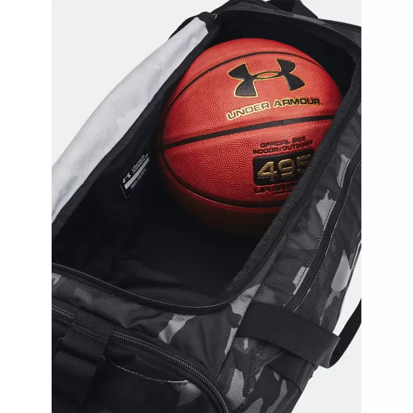  Чанта UNDER ARMOUR UNDENIABLE 5.0 DUFFLE SM 1369222-007 ЧЕРЕН 
