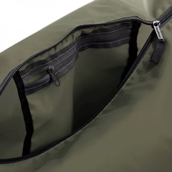  | BG 150 МАСЛИНОВО ЗЕЛЕНО/ЧЕРНО BagBase 