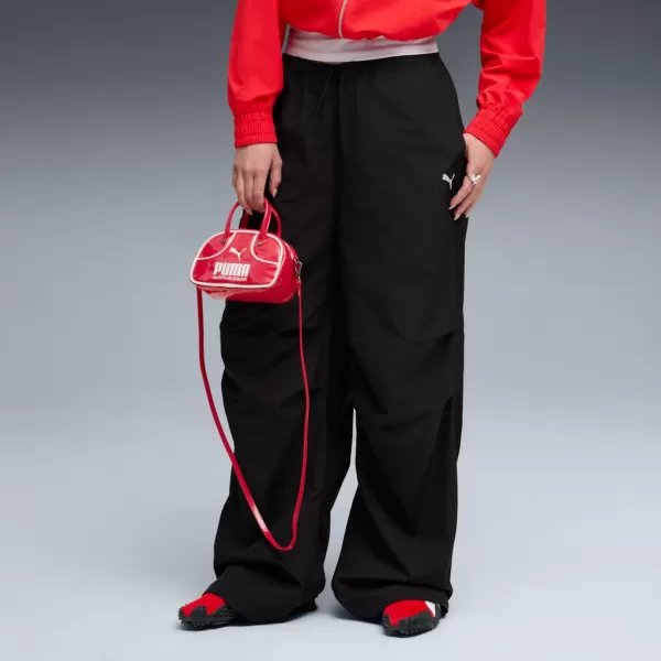  Дамски панталони PUMA WARDROBE ESS PARACHUTE WOVEN PANTS OP 632044-01 ЧЕРНО 